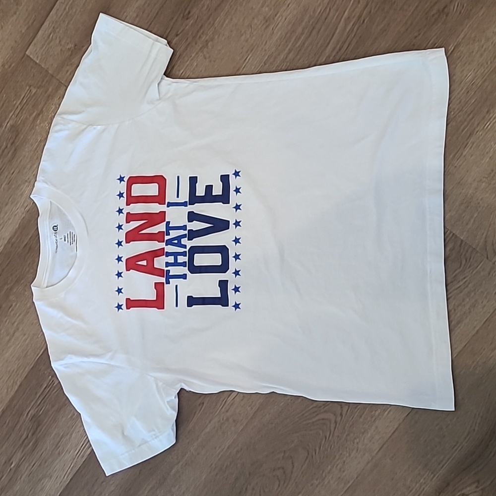 NWOT USA T Shirt